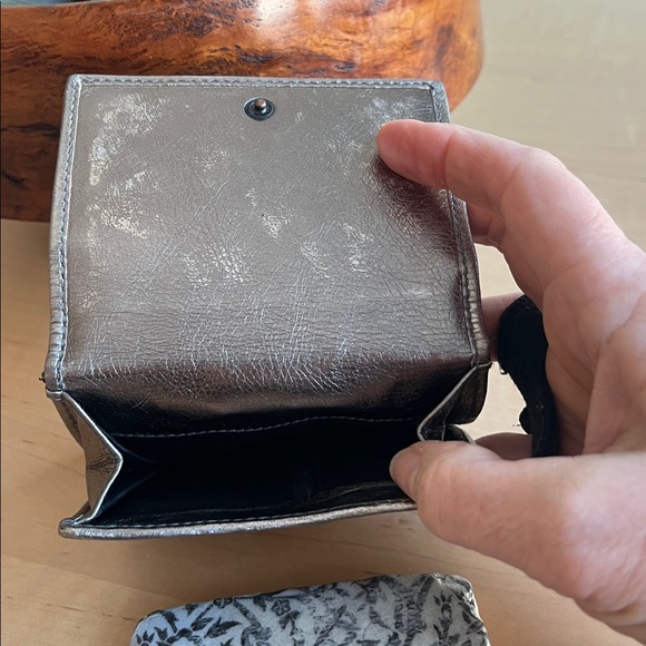 BURBERRY Quilted Patent Leather Wallet - Picture 6 of 12